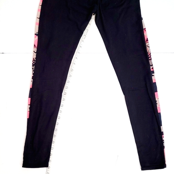 Tribal leggings - Picture 9 of 11